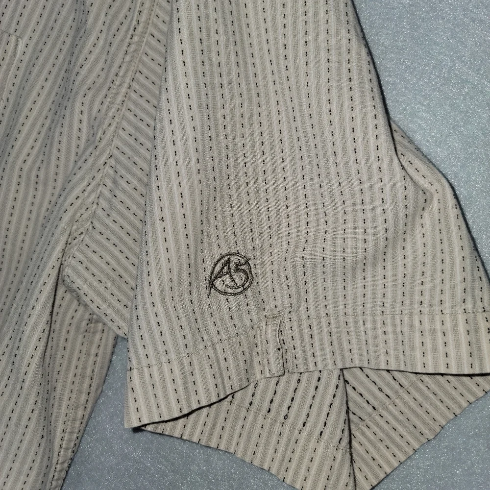 The North Face A5 Series Button Up Hiking Shirt Size Large